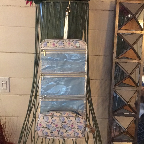 Floral & Silver Makeup Case - Picture 3 of 7